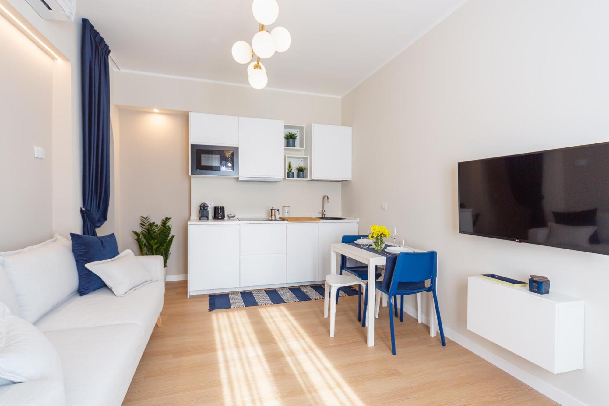 Just Urban - Romantic Navigli Apartment Milan